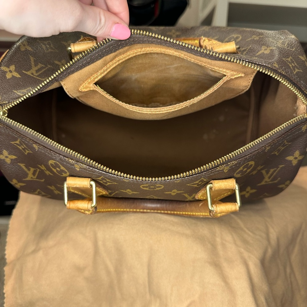 Louis Vuitton Speedy 30 - Picture 15 of 16